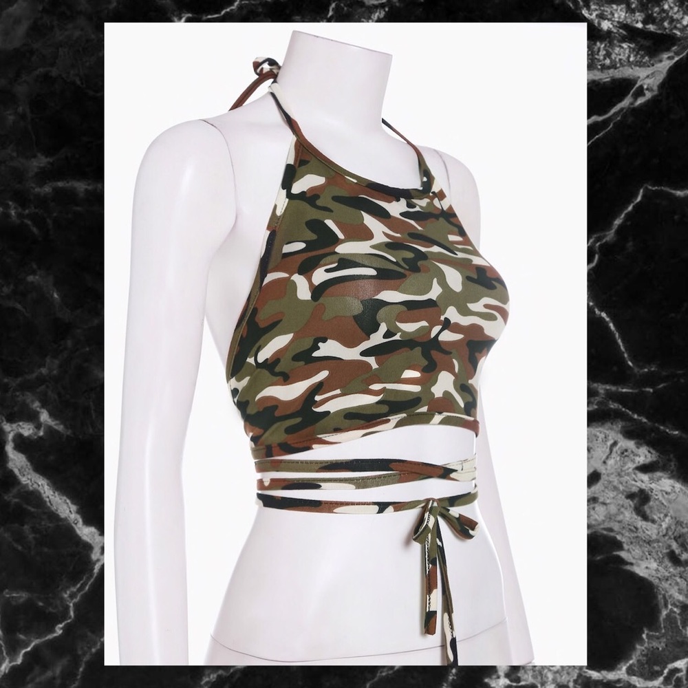 CAMO CRISSCROSS TIE DETAIL CROP TOP SZ M - Picture 5 of 5